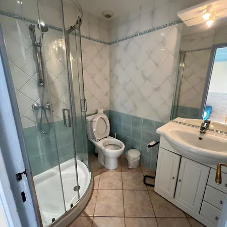 F2 With Panoramic Sea Views شقة Farinole