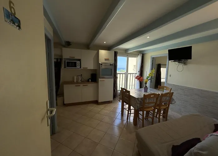 Appartement F2 With Panoramic Sea Views